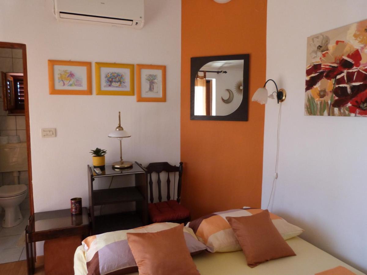 Sukošan Apartments Eva מראה חיצוני תמונה